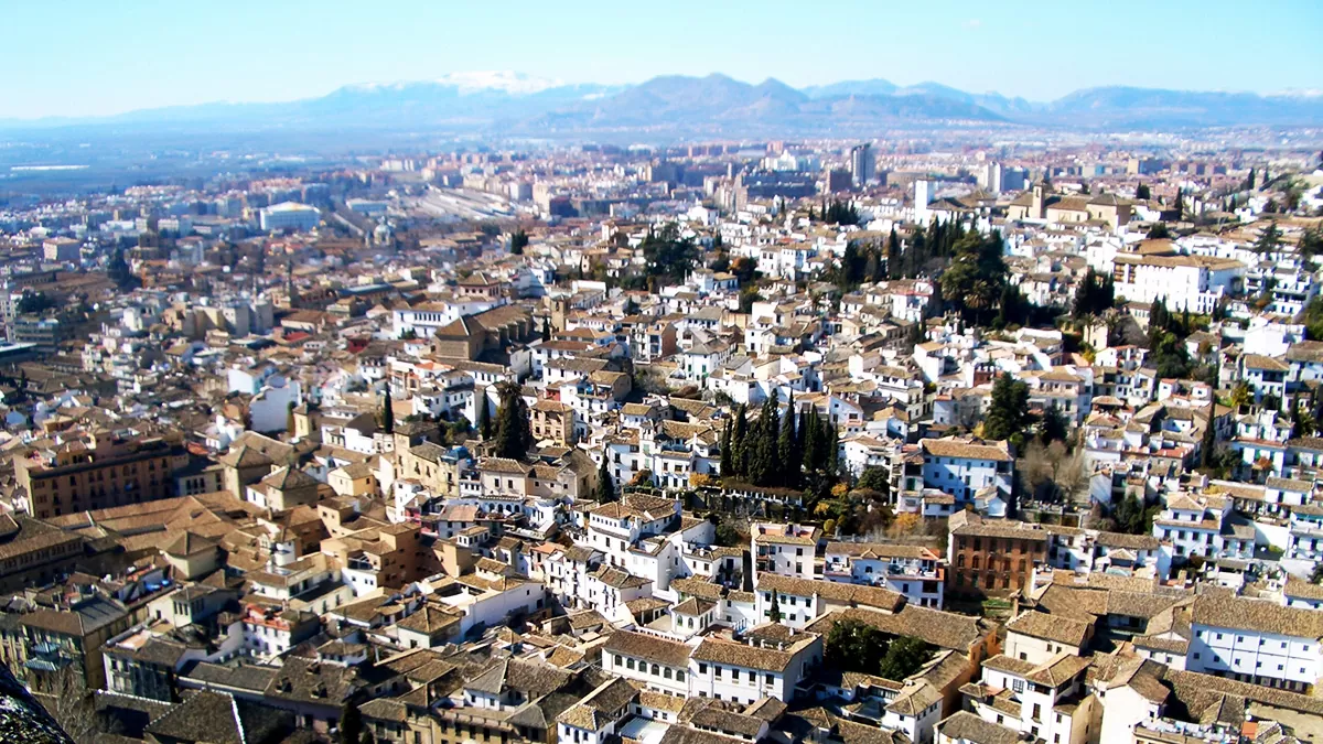 FreeTour en Granada y en grupos reducidos Funny FreeTour and limited groups